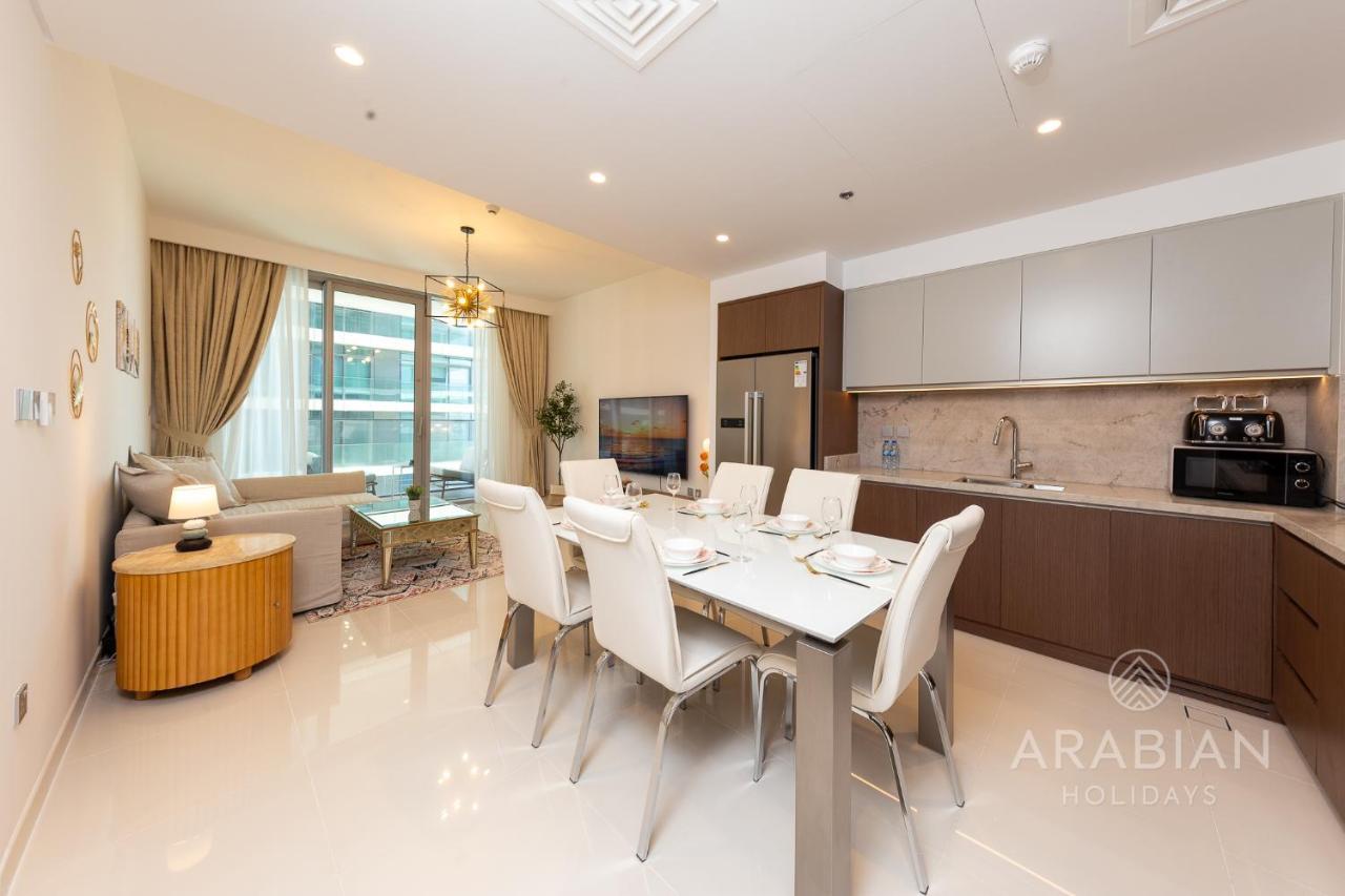 Brand New 2br With Palm Views And Private Dubai