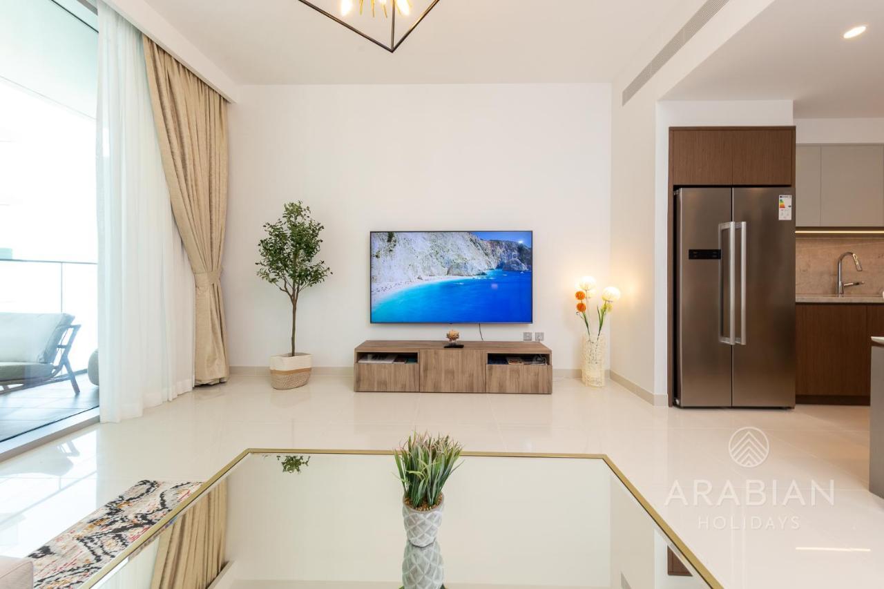 Apartment Brand New 2br With Palm Views And Private *