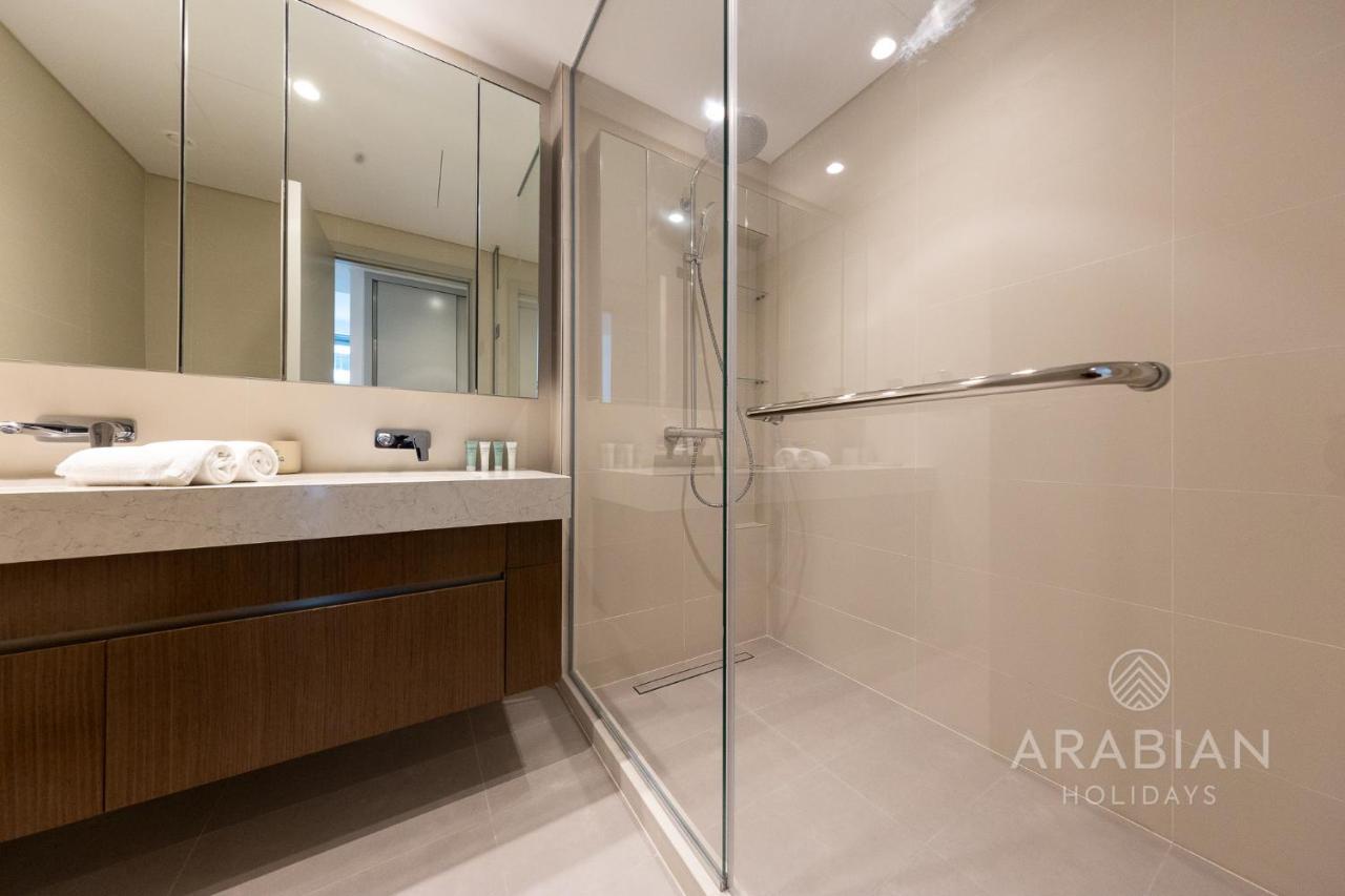 Apartment Brand New 2br With Palm Views And Private